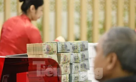 Điều xảy ra với các ngân hàng khi lãi suất tiền gửi đang thấp nhất lịch sử