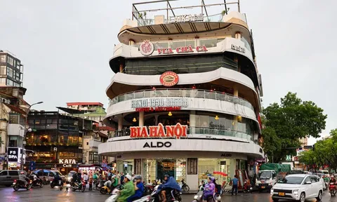 Chủ tòa nhà 'Hàm cá mập' đề nghị sớm duyệt phương án đền bù giải phóng mặt bằng