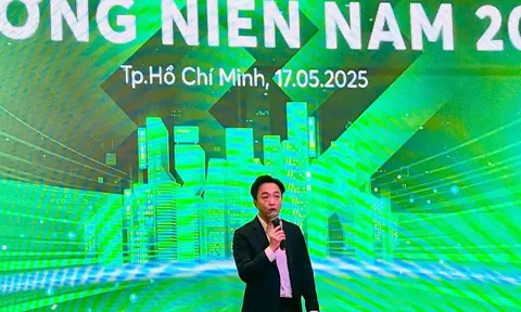 Cường Đô La lần đầu nói những điều chưa ai biết về mẹ: Chắt chiu từng đồng, đi máy bay cũng không chọn hạng thương gia