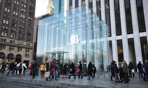 Không cần hô hào "đu trend" AI, Apple vẫn là thương hiệu đắt giá nhất hành tinh