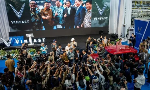 Quá nhanh: VinFast khánh thành nhà máy xe điện thứ 4 vốn 1 tỷ USD tại Xứ sở vạn đảo
