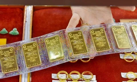 Sáng 4/2: Giá vàng tăng mạnh nhất 17 năm