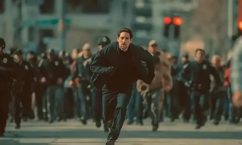 Đoạn video do AI của Trung Quốc khiến cả thế giới choáng váng: Kỷ nguyên làm phim đã thay đổi mãi mãi?