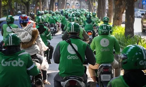 Thông báo mới từ Grab về áp dụng phụ phí, tất cả người dùng chú ý