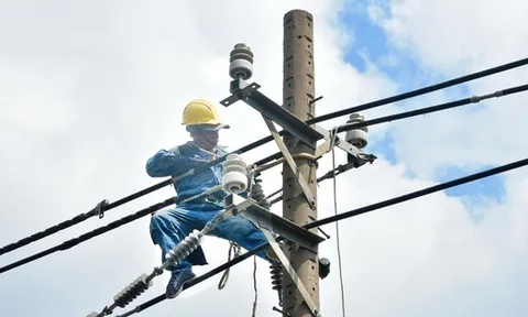 Bộ Công Thương lên tiếng về kiến nghị khẩn giá điện của Viettel, VNPT, FPT, VNG, CMC