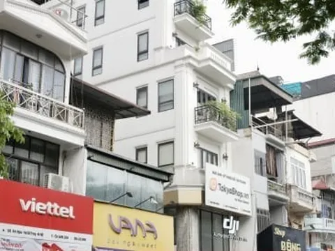 Nhà mặt phố trung tâm Hà Nội 'nóng' trở lại, siêu đắt đỏ vẫn hút khách mua