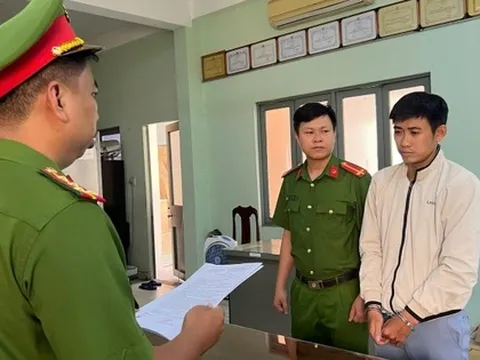 Bắt giam giám đốc chiếm đoạt hơn 2 tỉ đồng của nhiều công ty