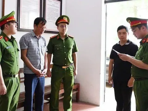 Bắt khẩn cấp và khám xét nơi ở, nơi làm việc Văn Mạnh Thắng