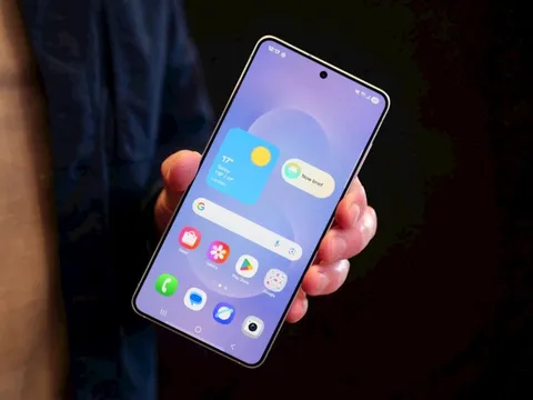 Bán điện thoại 30 triệu mà pin chỉ 3.900 mAh, Samsung vẫn thua "công nghệ thần thánh" này của Trung Quốc
