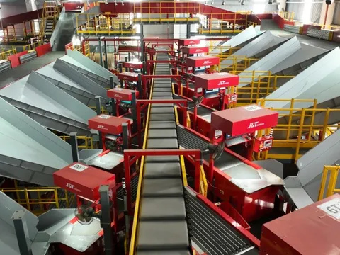 Cuộc dịch chuyển âm thầm của ngành logistic trong giai đoạn TMĐT chuyển đổi
