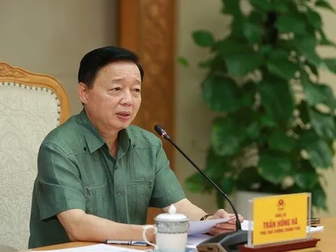 Phó Thủ tướng: Thị trường bất động sản 'lúc thì đóng băng, lúc lại sốt nóng bất thường' gây biến động lớn về giá cả và ảnh hưởng tới tín dụng, tài chính