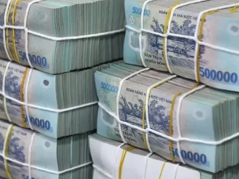 Từ 1-11, chuyển khoản trên 500 triệu đồng phải báo cáo Ngân hàng Nhà nước: Ai là người thực hiện?