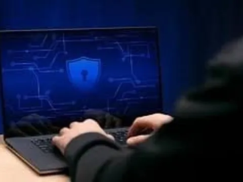 Mã PIN, mã xác thực, thông tin đăng nhập bị đánh cắp ngay trên thiết bị di động mà người dùng không hề hay biết