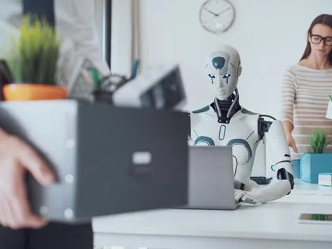 Công ty toàn AI vẫn cần con người