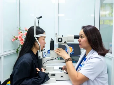 Giải pháp cho người bận rộn: Khám cuối năm, mổ cận trước Tết chỉ từ 10,2 triệu tại DND