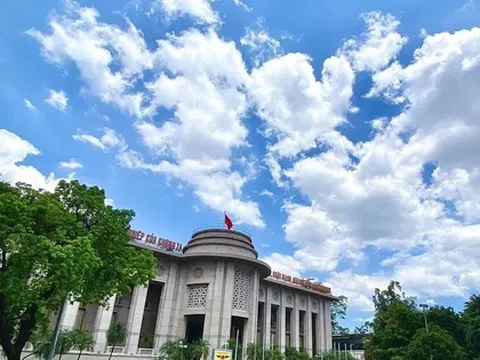 Cập nhật thị trường tiền tệ 13/1: Ngân hàng Nhà nước hút ròng hơn 80.000 tỷ từ đầu năm, lãi suất liên ngân hàng tăng trở lại