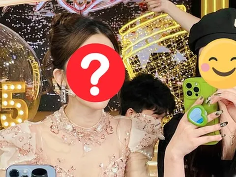 Phát hiện KOL T. bị truy thu 95 tỷ tiền thuế vẫn livestream bán hàng, quảng cáo mặt nạ rầm rộ