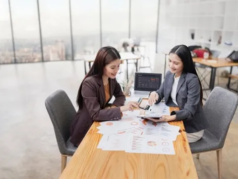 AI sẽ tác động đến việc làm thế nào trong 3 năm tới?