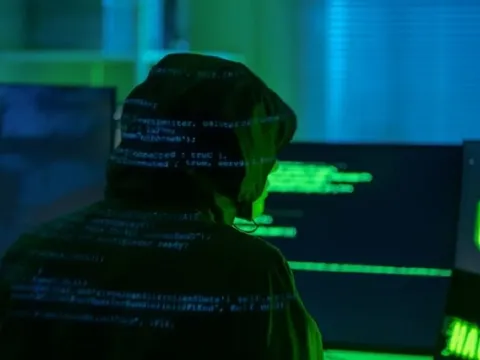 Tin tặc APT28 khai thác lỗ hổng nghiêm trọng trong Microsoft Office