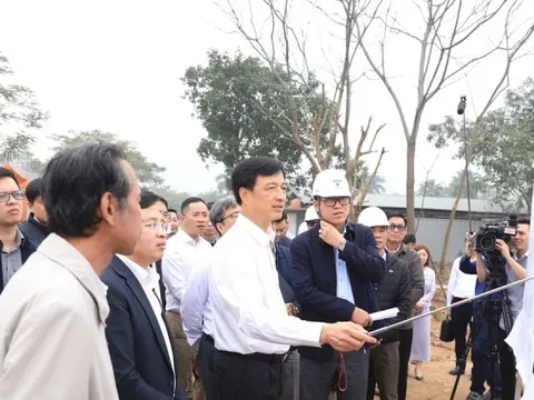 Bí thư Hà Nội: Không để tình trạng công trình 'gắn mác khẩn cấp nhưng triển khai kéo dài'