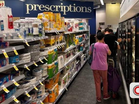 Một chuỗi hiệu thuốc nổi tiếng thế giới sắp phải đóng 1.200 cửa hàng, sa thải hơn 600 nhân viên vì ế khách