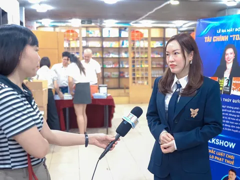 "Làm chủ tài chính là năng lực sống còn của người làm chủ" - Sự kiện ra mắt bộ sách "Tài chính toàn diện"